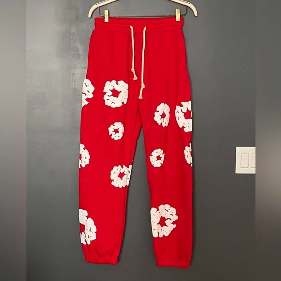Denim Tears The Cotton Wreath Sweatpants Red White - Picture 1 of 6